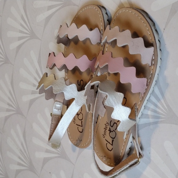 Dynasty classic zigzag sandals - Picture 2 of 4